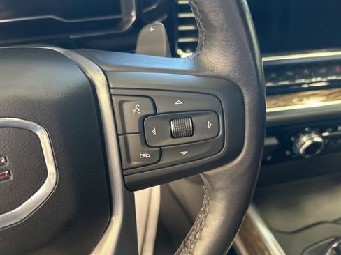 Used 2022 GMC Sierra 1500 Elevation w/ Elevation Premium Package image 19