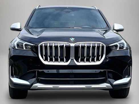 Used 2023 BMW X1 xDrive28i w/ Convenience Package AWD/4WD image 3