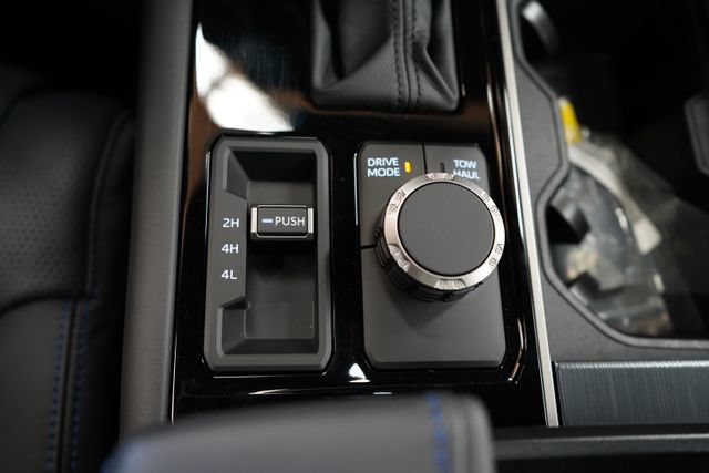 Used 2026 Toyota Tundra Platinum AWD/4WD image 36