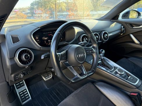 Used 2017 Audi TT 2.0T w/ Technology Package image 21
