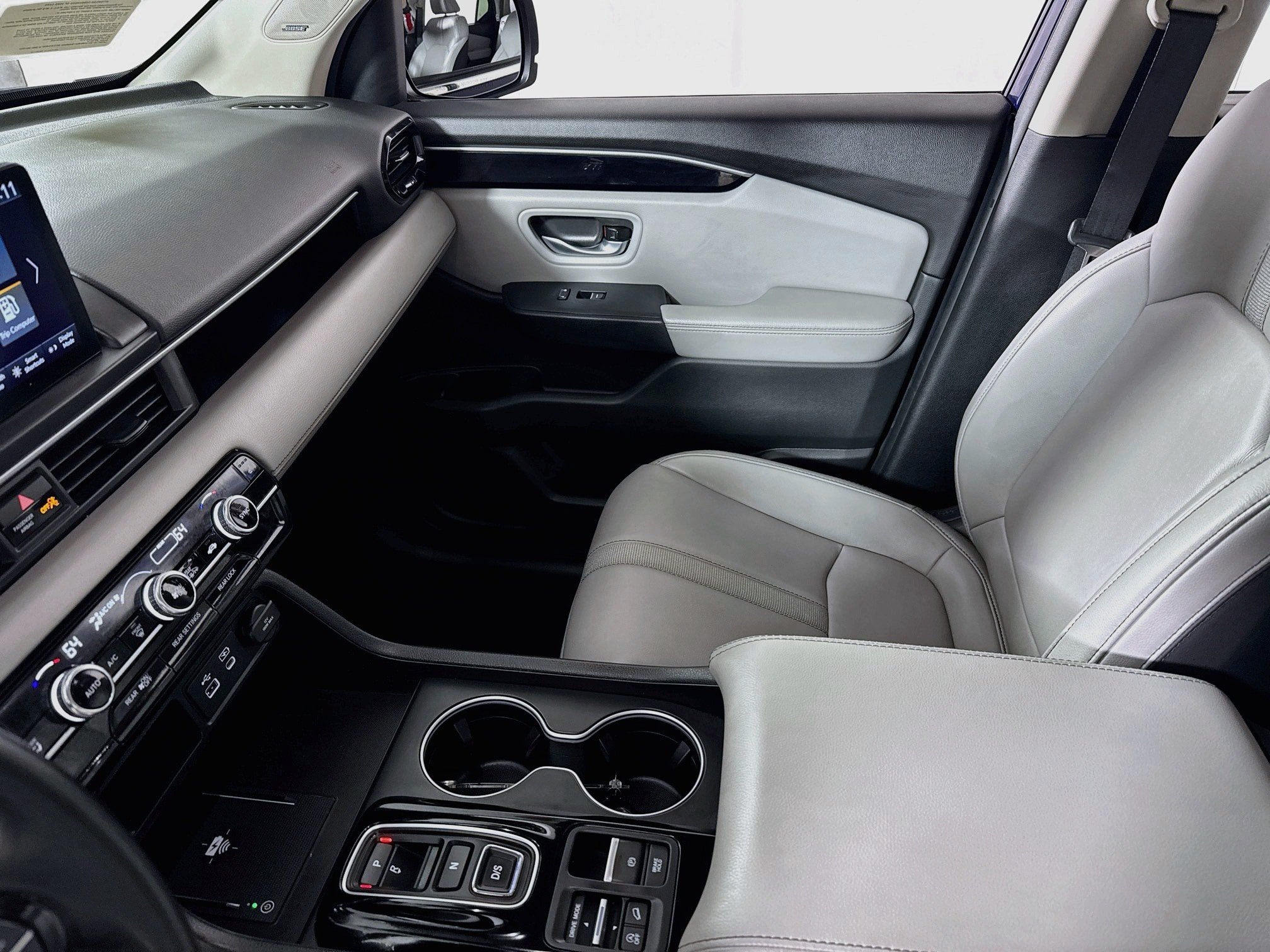 Used 2025 Honda Pilot Touring image 25
