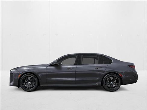 New 2027 BMW 740i xDrive w/ Executive Package AWD/4WD image 2