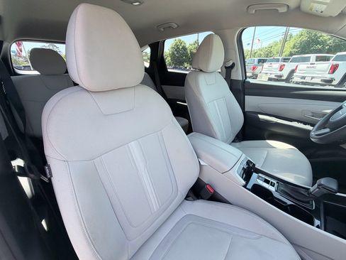Used 2025 Hyundai Tucson SEL FWD image 25
