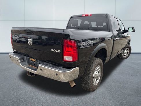 Used 2018 RAM 2500 Tradesman w/ Chrome Appearance Group AWD/4WD image 4