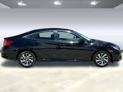 Used 2016 Honda Civic EX image 8