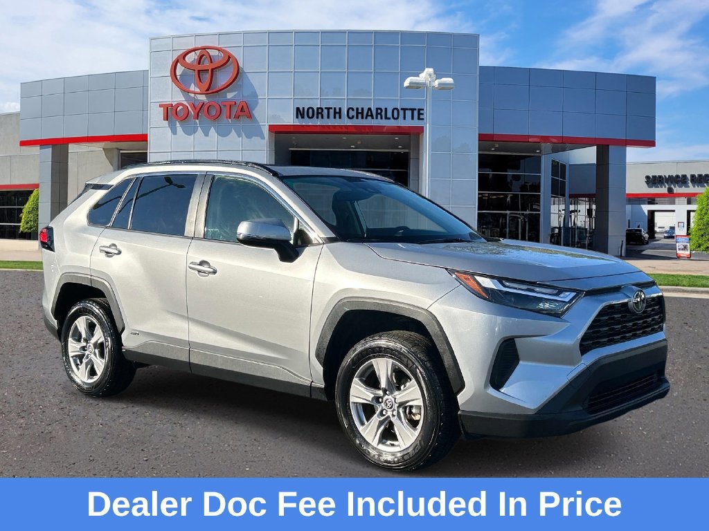 Used 2025 Toyota RAV4 XLE w/ Convenience Package AWD/4WD 360° Tour