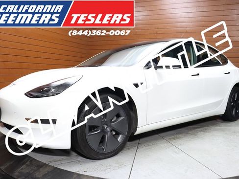 Used 2022 Tesla Model 3 Long Range image 1