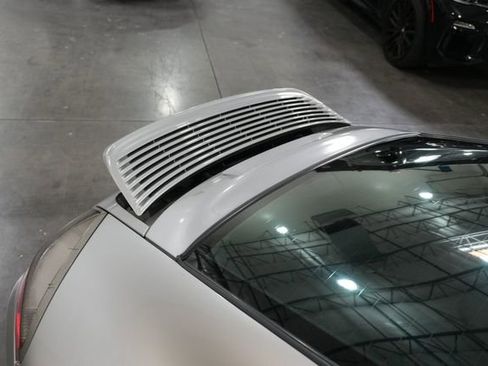 Used 2004 Porsche 911 Carrera RWD image 26
