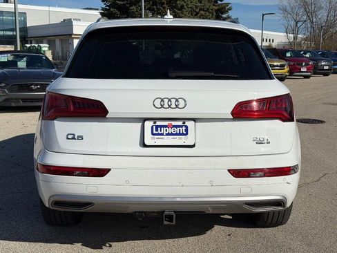 Used 2018 Audi Q5 Prestige w/ Prestige Package image 4