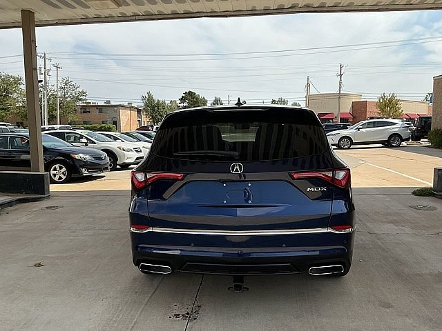 Used 2023 Acura MDX w/ Technology Package FWD image 6