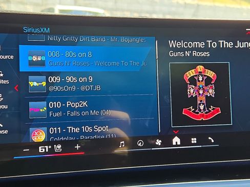 Used 2025 BMW M5 Touring w/ M Driver's Package image 19