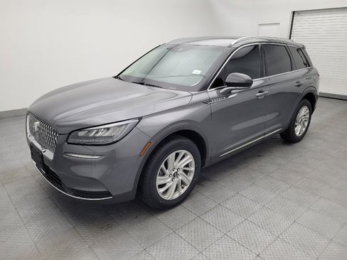 Used 2021 Lincoln Corsair AWD image 2
