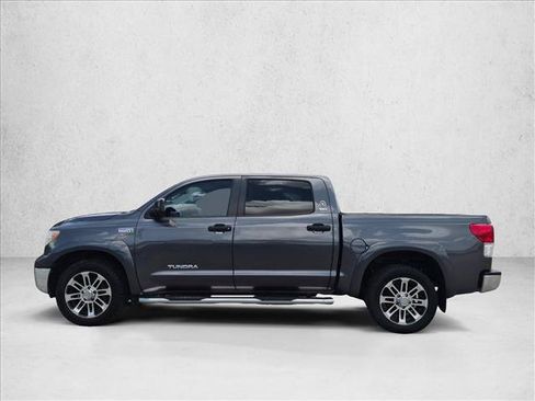 Used 2013 Toyota Tundra 2WD CrewMax w/ SR5 Pkg image 8
