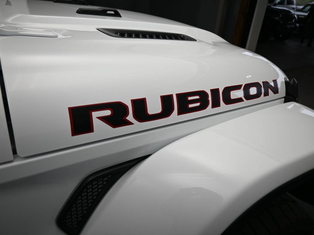 New 2026 Jeep Gladiator Rubicon w/ Steel Power Dome Hood Package AWD/4WD image 41