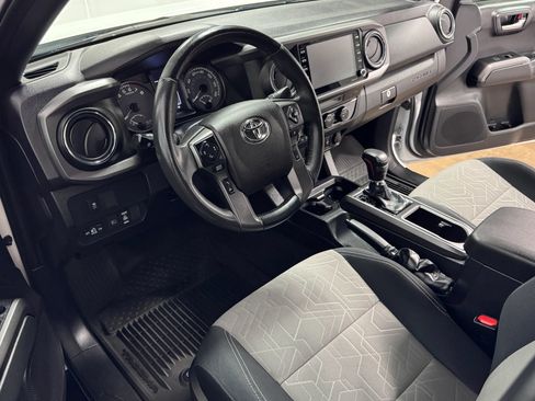 Used 2023 Toyota Tacoma TRD Off-Road AWD/4WD image 16