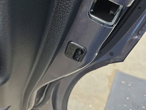Used 2024 Honda Pilot Elite image 86