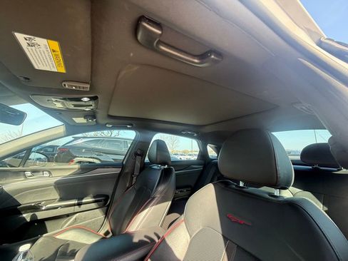 Used 2022 Kia K5 GT w/ GT1 Package image 5