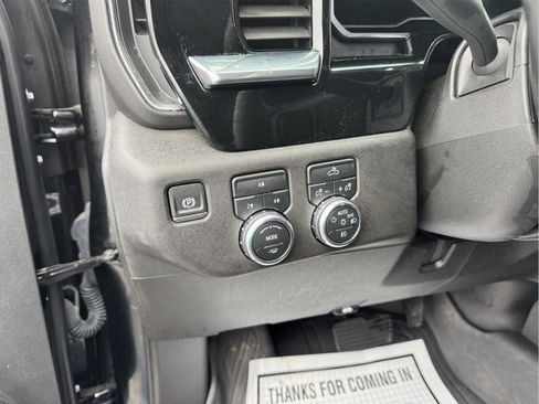 Used 2024 GMC Sierra 2500 SLE w/ SLE Value Package; image 22