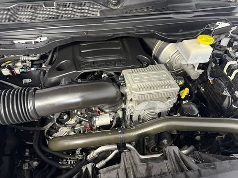 Used 2024 RAM 1500 Big Horn RWD image 32
