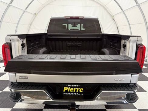 Used 2020 GMC Sierra 1500 SLT w/ SLT Premium Plus Package image 4