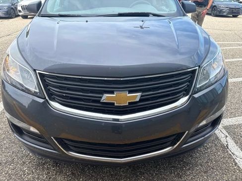 Used 2013 Chevrolet Traverse LS AWD/4WD image 3