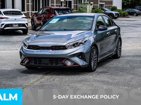 Used 2023 Kia Forte GT-Line w/ GT-Line Technology Package FWD image 4