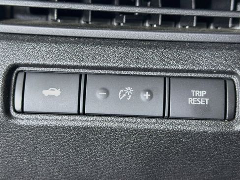 Used 2023 Nissan Altima 2.5 SV FWD image 17
