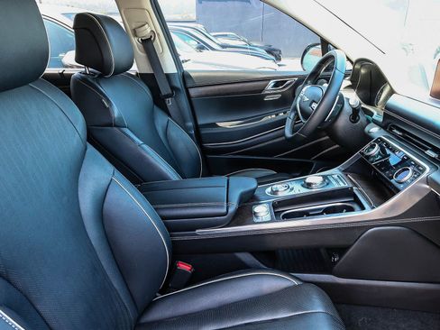 Used 2023 Genesis GV80 3.5T Advanced + AWD/4WD image 18