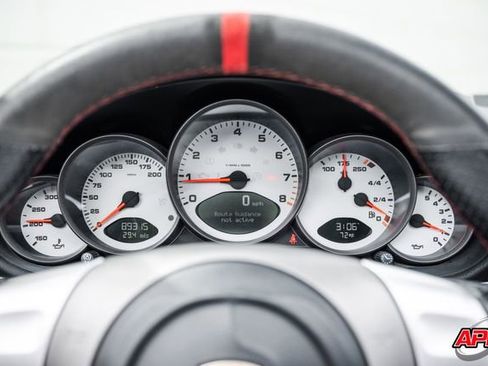 Used 2006 Porsche 911 Carrera S image 9