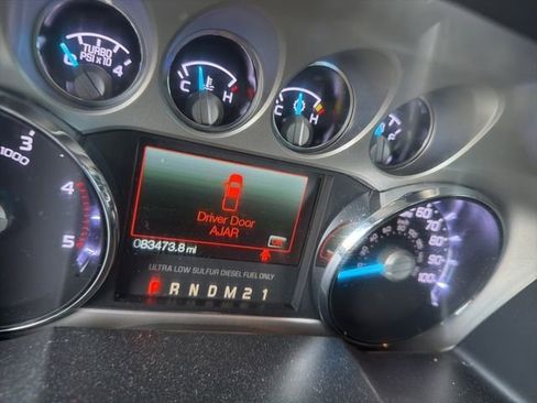 Used 2015 Ford F250 Platinum w/ FX4 Off-Road Package image 18