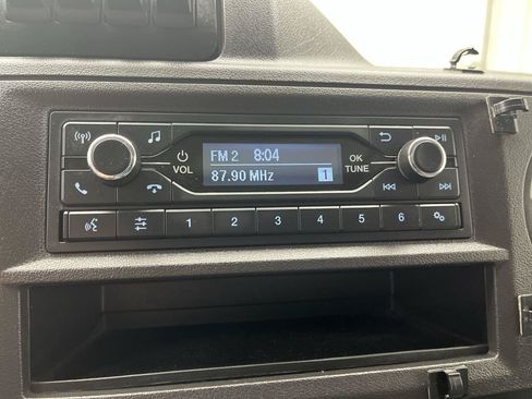 Used 2022 Ford E-350 and Econoline 350 Super Duty w/ Power Windows & Locks Group RWD image 14