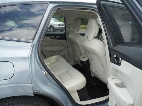 Used 2023 Volvo XC60 B5 Plus w/ Protection Package Premier FWD image 23