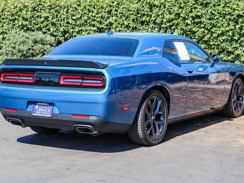 Used 2022 Dodge Challenger R/T w/ Blacktop Package RWD image 7