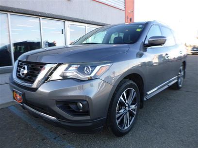 Used 2017 Nissan Pathfinder Platinum w/ Cargo Package