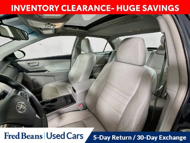 Used 2016 Toyota Camry XLE w/ Moonroof Package FWD image 27