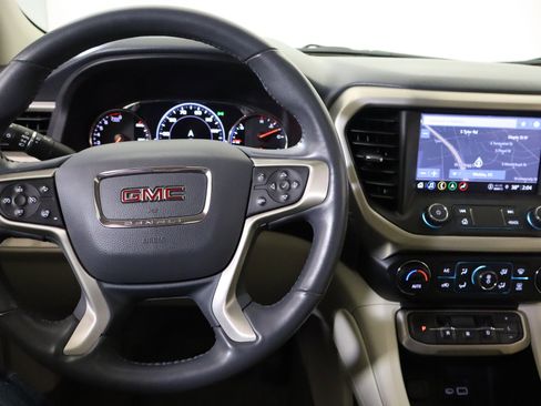 Used 2022 GMC Acadia Denali w/ Denali Ultimate Package image 23