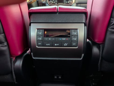 Used 2022 Lexus GX 460 Luxury image 42