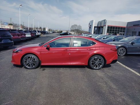 New 2026 Toyota Camry XLE image 4