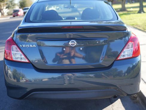 Used 2017 Nissan Versa S Plus image 8