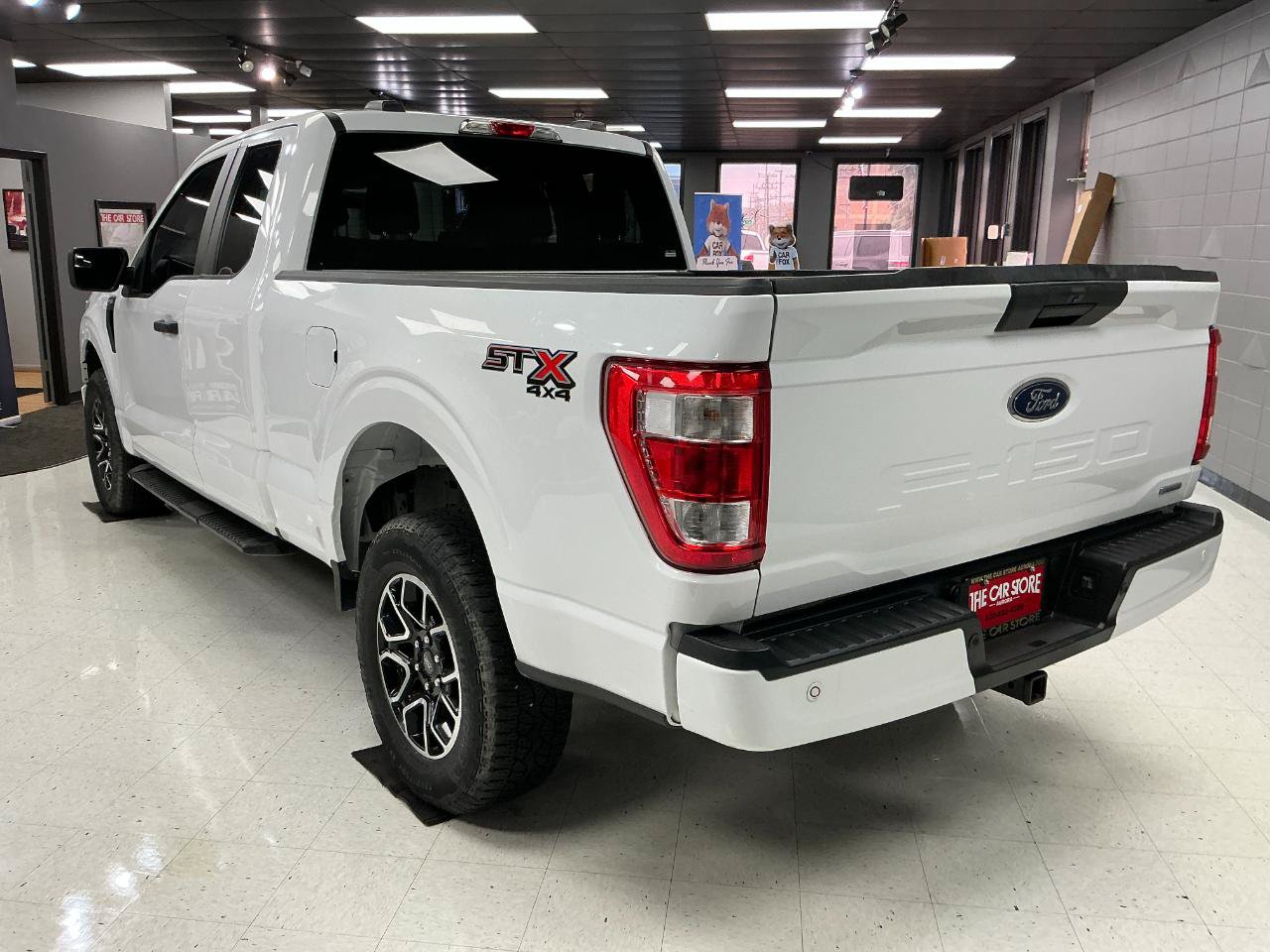 Used 2022 Ford F150 XL w/ STX Appearance Package AWD/4WD image 4