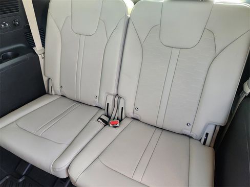 New 2026 Kia Sorento S image 21