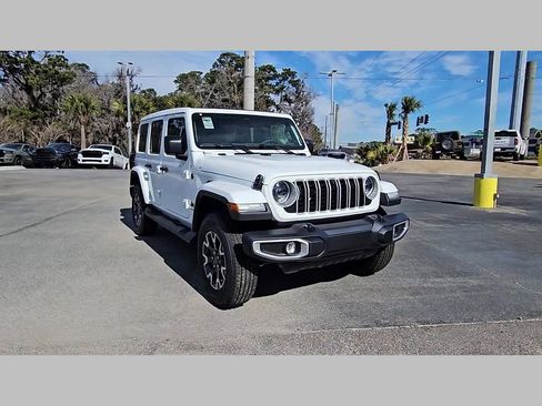 New 2026 Jeep Wrangler Sahara image 36