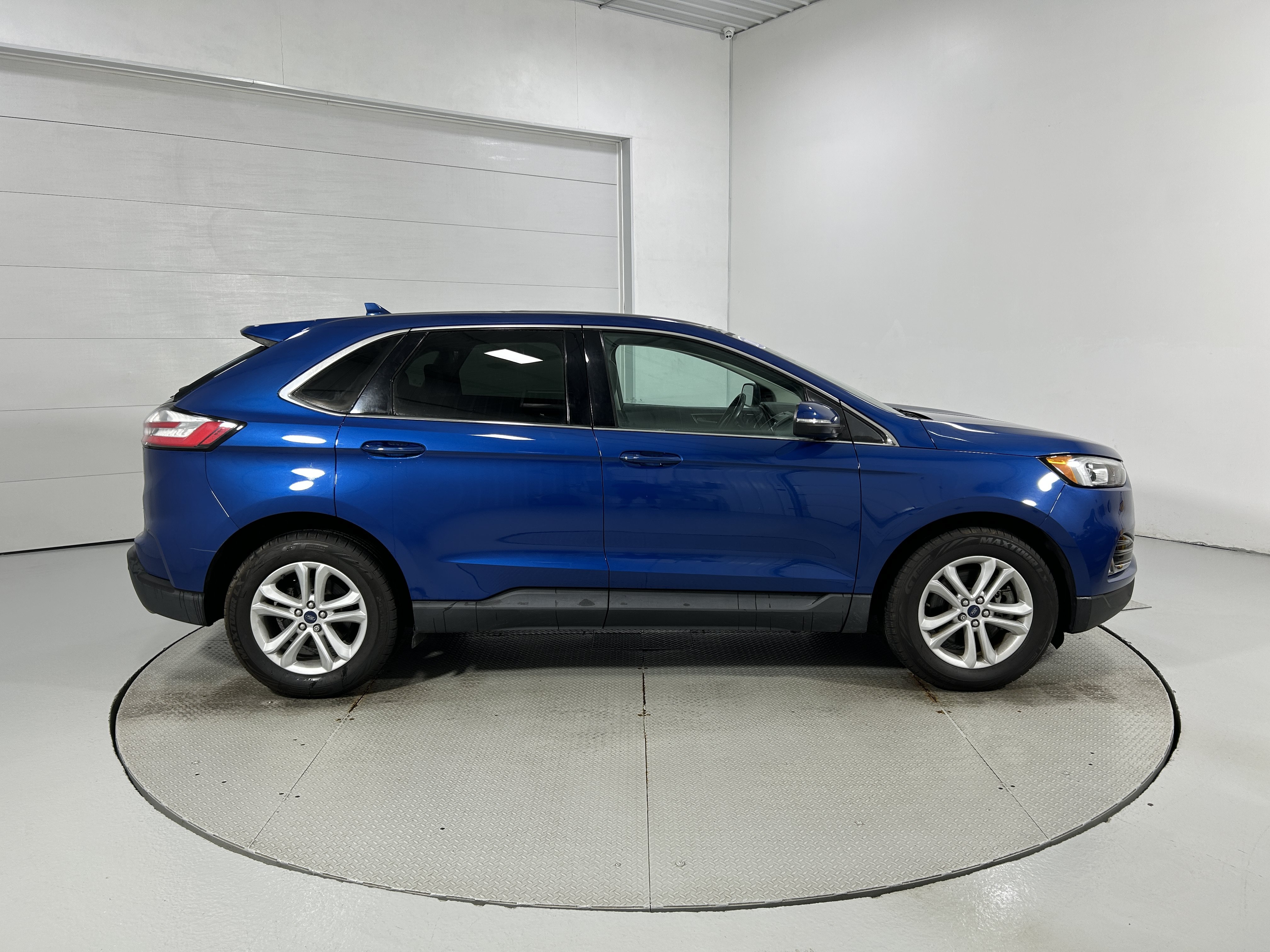 Used 2020 Ford Edge SEL w/ Convenience Package AWD/4WD image 37