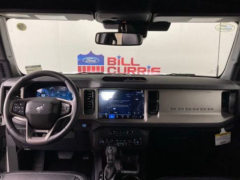 New 2026 Ford Bronco Outer Banks image 18