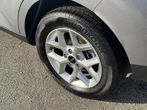 Certified 2025 Kia Soul LX image 8