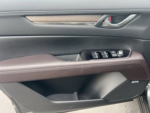 New 2025 MAZDA CX-5 Signature image 22