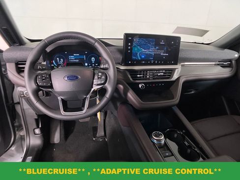 New 2026 Ford Explorer Platinum image 8