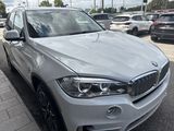 Used 2018 BMW X5 xDrive40e image 5
