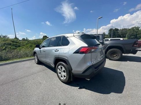 Used 2024 Toyota RAV4 LE FWD image 31