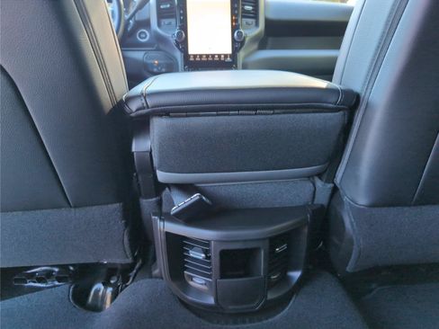 New 2026 RAM 2500 Tradesman AWD/4WD image 27